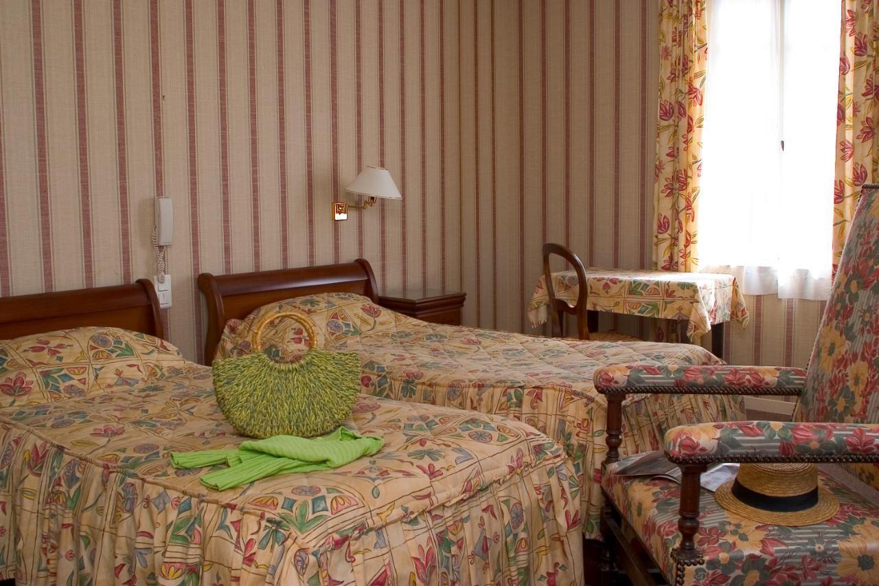 Hotel Le Commerce Мірпуа Екстер'єр фото